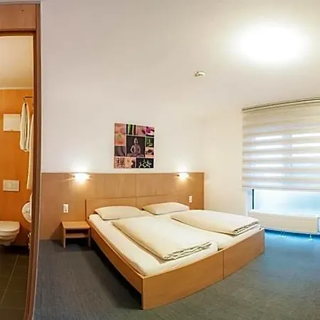 Motel Hohenems ホテル